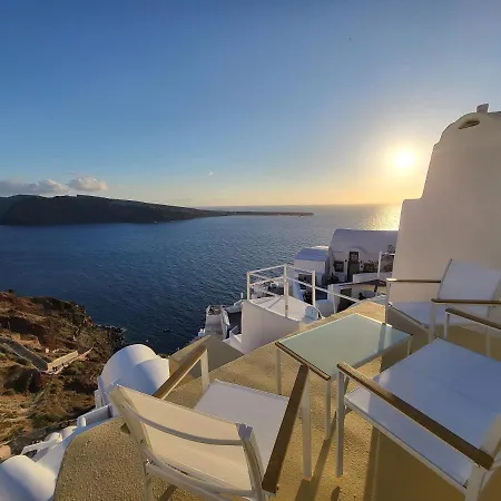 Just Blue Holiday home Oia (Santorini)