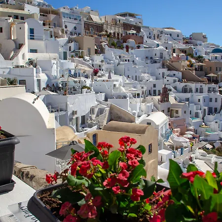 Just Blue Oia (Santorini)