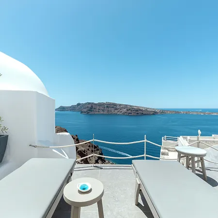Just Blue بيت للعطل