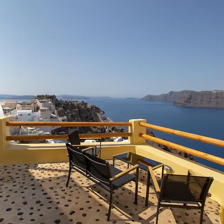 בית נופש Just Blue אויה