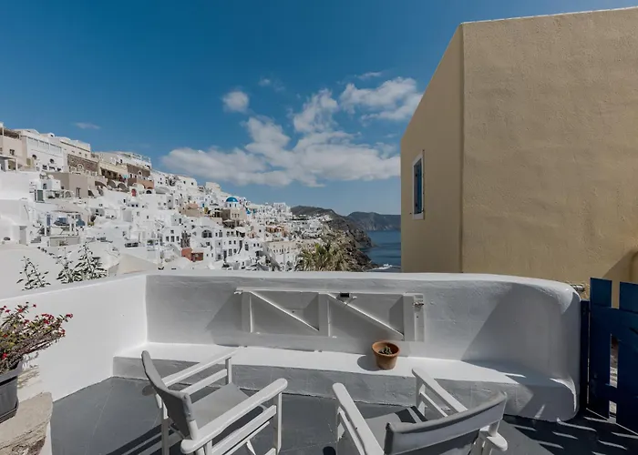 Just Blue * Oia (Santorini)