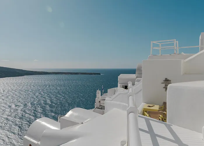 Just Blue Oia (Santorini)